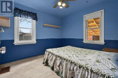 69 West 4Th Street, Hamilton, ON - Indoor Photo Showing Bedroom