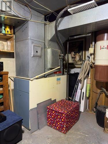 69 West 4Th Street, Hamilton, ON - Indoor Photo Showing Basement