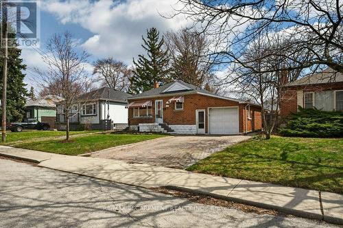 69 West 4Th Street, Hamilton, ON - Outdoor