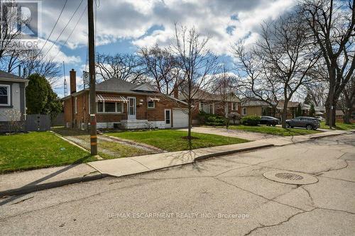 69 West 4Th Street, Hamilton, ON - Outdoor