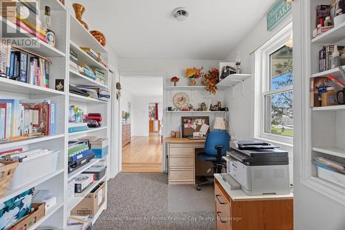 Dedicated office space - 13 Ravine Park Road S, Goderich (Goderich (Town)), ON - Indoor With Storage