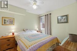 Main floor bedroom - 