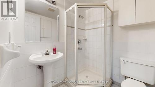 93 Patrice Crescent, Vaughan, ON - Indoor Photo Showing Bathroom