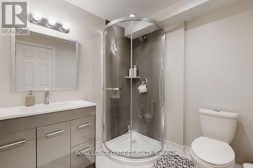 3898 Parkgate Drive, Mississauga, ON - Indoor Photo Showing Bathroom