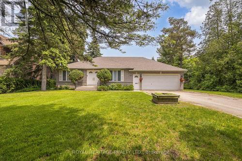 527 ROUGEMOUNT DRIVE  Pickering, ON L1W 2C1