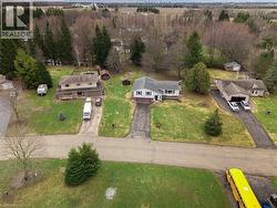 27 SUNSET Drive West Montrose, ON N0B 2V0