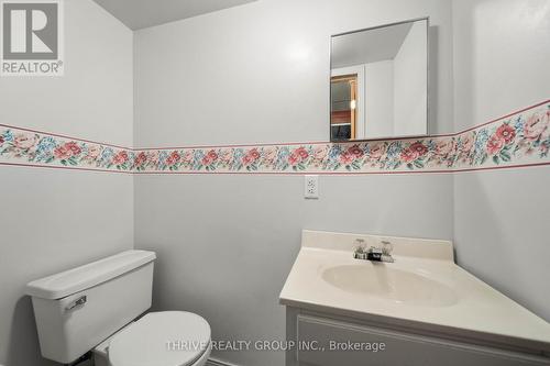 6 Southwood Crescent, London South (South D), ON - Indoor Photo Showing Bathroom