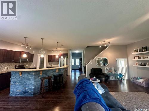 205 Roberts Avenue, Canora, SK - Indoor