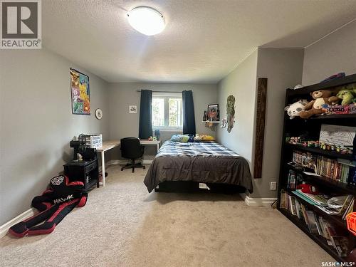 205 Roberts Avenue, Canora, SK - Indoor Photo Showing Bedroom