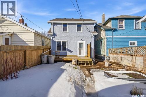 3809 Victoria Avenue, Regina, SK - Outdoor