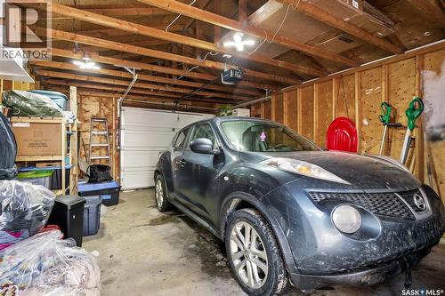 3809 Victoria Avenue, Regina, SK - Indoor Photo Showing Garage