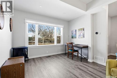 3809 Victoria Avenue, Regina, SK - Indoor