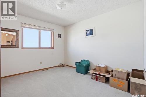 681 Canada Street, Central Butte, SK - Indoor Photo Showing Other Room