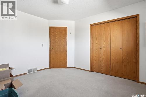 681 Canada Street, Central Butte, SK - Indoor Photo Showing Other Room