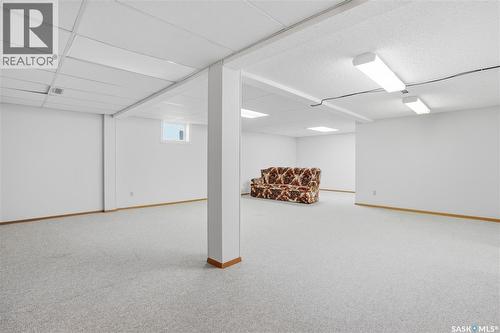 681 Canada Street, Central Butte, SK - Indoor