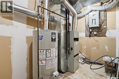 681 Canada Street, Central Butte, SK - Indoor Photo Showing Basement