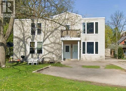 74 WILLIAM Street W  Waterloo, ON N2L 1J7