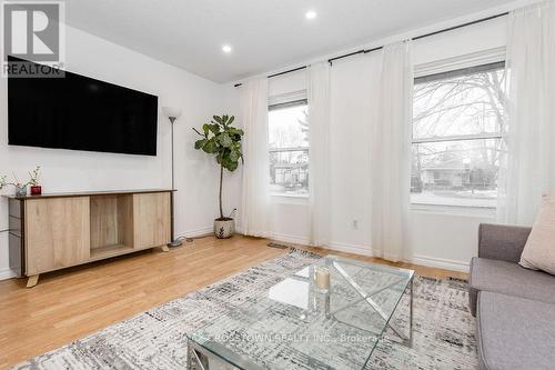 34 Kipling Place, Barrie, ON - Indoor