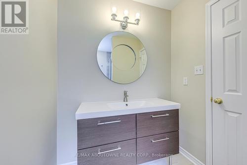 3037 Abernathy Way, Oakville, ON - Indoor Photo Showing Bathroom