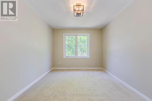 3037 Abernathy Way, Oakville, ON - Indoor Photo Showing Other Room