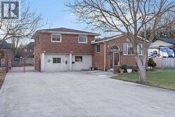 1116 REAUME Lasalle, ON N9J 1C1