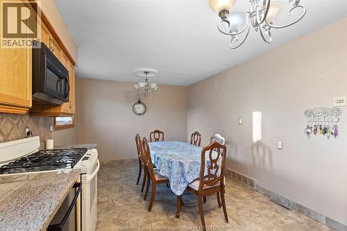 1116 Reaume, Lasalle, ON - Indoor Photo Showing Dining Room