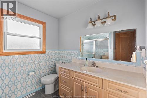 1116 Reaume, Lasalle, ON - Indoor Photo Showing Bathroom