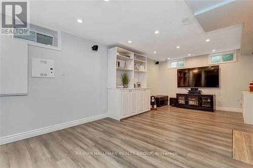 81 Switch Grass Crescent, Ottawa, ON - Indoor Photo Showing Other Room