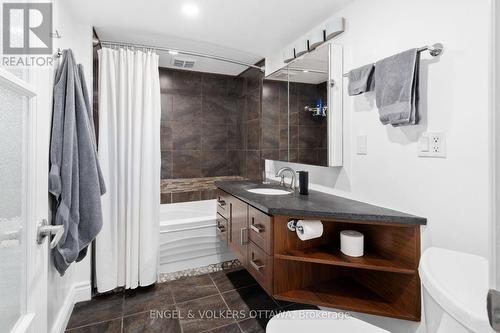 244 Flora Street, Ottawa, ON - Indoor Photo Showing Bathroom