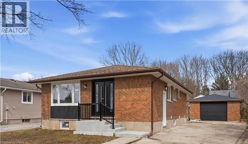 6183 JOHNSON Drive  Niagara Falls, ON L2J 3J6