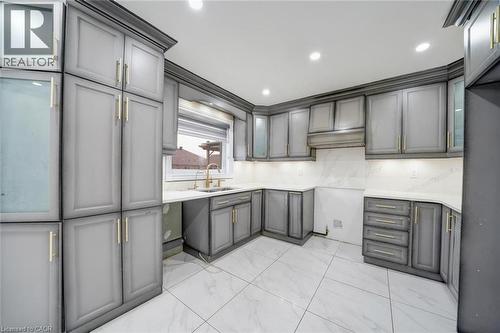 84 Andriana Crescent, Markham, ON - Indoor Photo Showing Kitchen