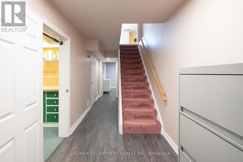43 Flamingo Drive, Hamilton, ON - Indoor Photo Showing Other Room