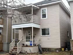 230-230A CARLETON STREET W Cornwall, ON K6H 4X4