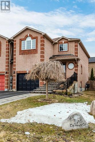 172 COURTNEY CRESCENT  Barrie, ON L4N 5T1