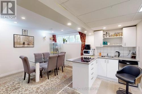 6119 Wabukayne Court, Mississauga, ON - Indoor