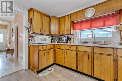 185 St David Street, Goderich (Goderich (Town)), ON - Indoor Photo Showing Kitchen