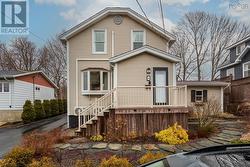 8 Eaton Avenue  Dartmouth, NS B2Y 2X5
