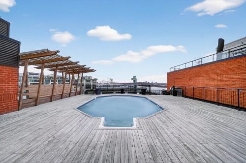 Piscine - 605-20 Rue Des Soeurs-Grises, Montréal (Ville-Marie), QC - Outdoor