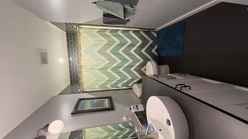 1105 10Th Street, Cranbrook, BC - Indoor