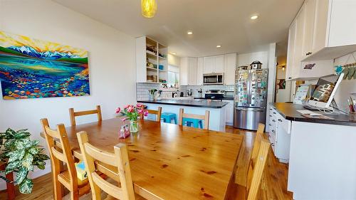 1105 10Th Street, Cranbrook, BC - Indoor