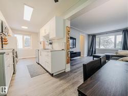 21F CALLINGWOOD CO NW  Edmonton, AB T5T 0H5