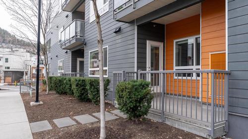 101-722 Valley Road, Kelowna, BC - Outdoor
