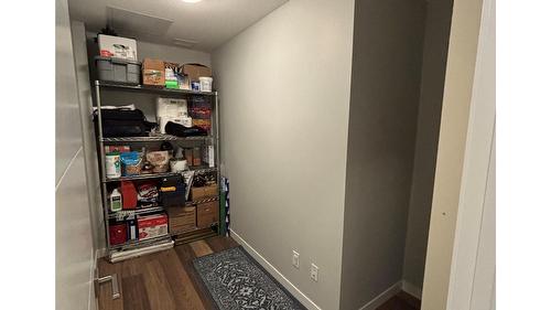 101-722 Valley Road, Kelowna, BC - Indoor Photo Showing Other Room