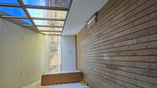 1117 15Th Avenue, Creston, BC - Outdoor With Exterior