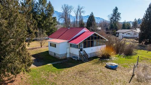 1117 15Th Avenue, Creston, BC - Outdoor