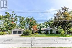 142 RIDGEWOOD ROAD  Peterborough (Monaghan Ward 2), ON K9J 1P3