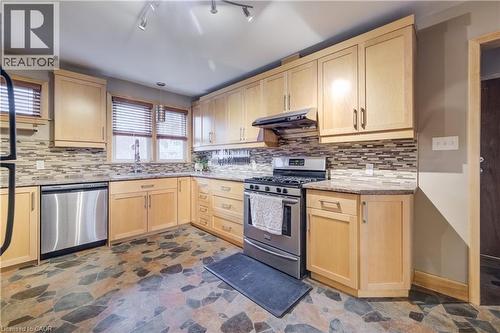 1864 Coronation Boulevard, Cambridge, ON - Indoor Photo Showing Kitchen