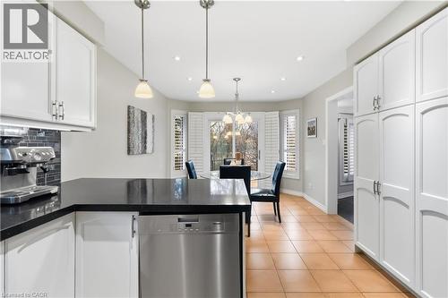 2208 Brays Lane, Oakville, ON - Indoor Photo Showing Other Room
