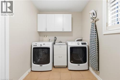 2208 Brays Lane, Oakville, ON - Indoor Photo Showing Laundry Room