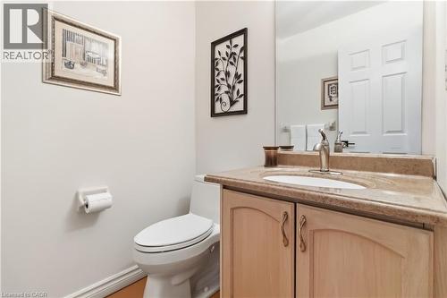 2208 Brays Lane, Oakville, ON - Indoor Photo Showing Bathroom
